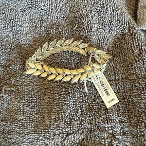 Vera Bradley Elegant Silver and Cream Leaf Bracelet